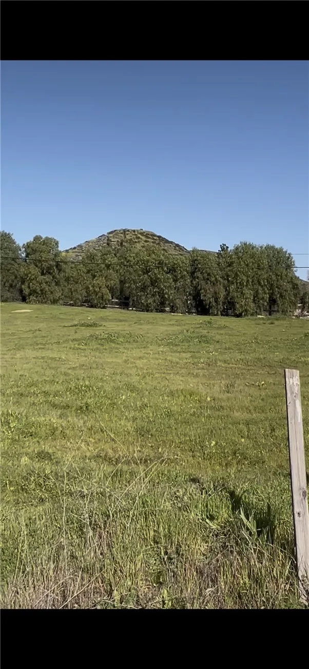 24871 Orange St Wildomar, CA 92584