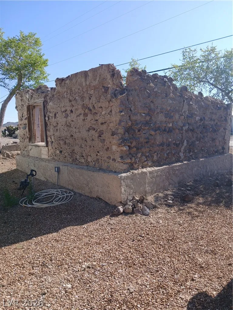 412 Columbia Street Goldfield, NV 89013