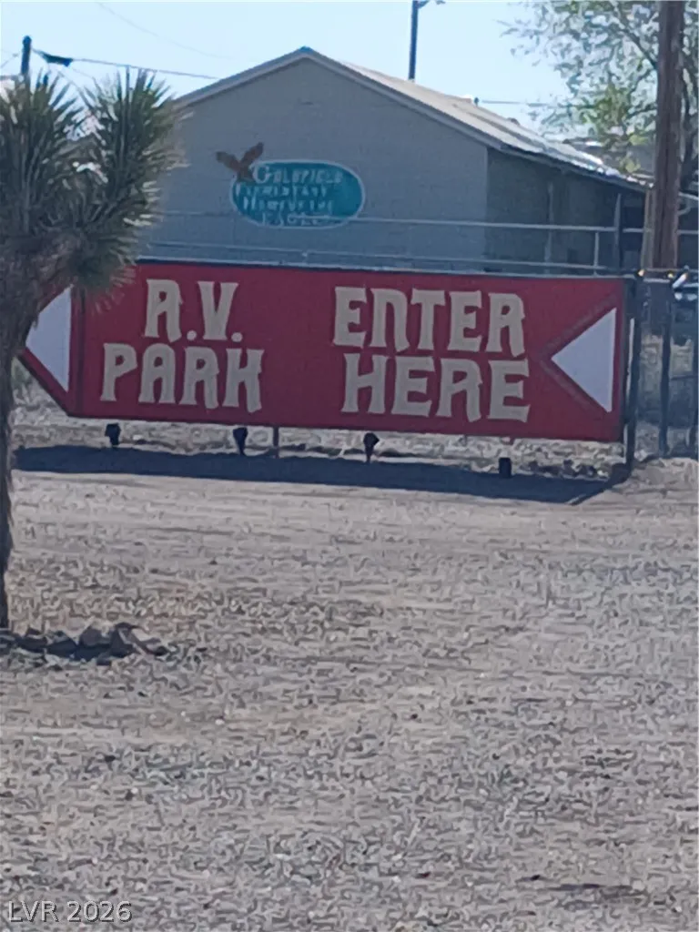 412 Columbia Street Goldfield, NV 89013