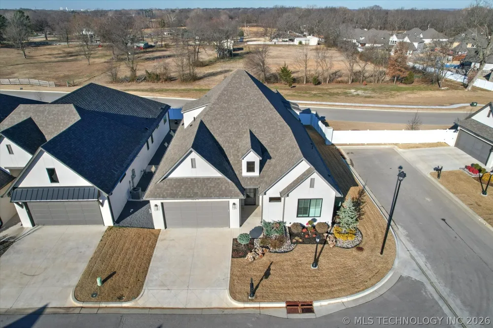 1234 71st Place Broken Arrow, OK 74014