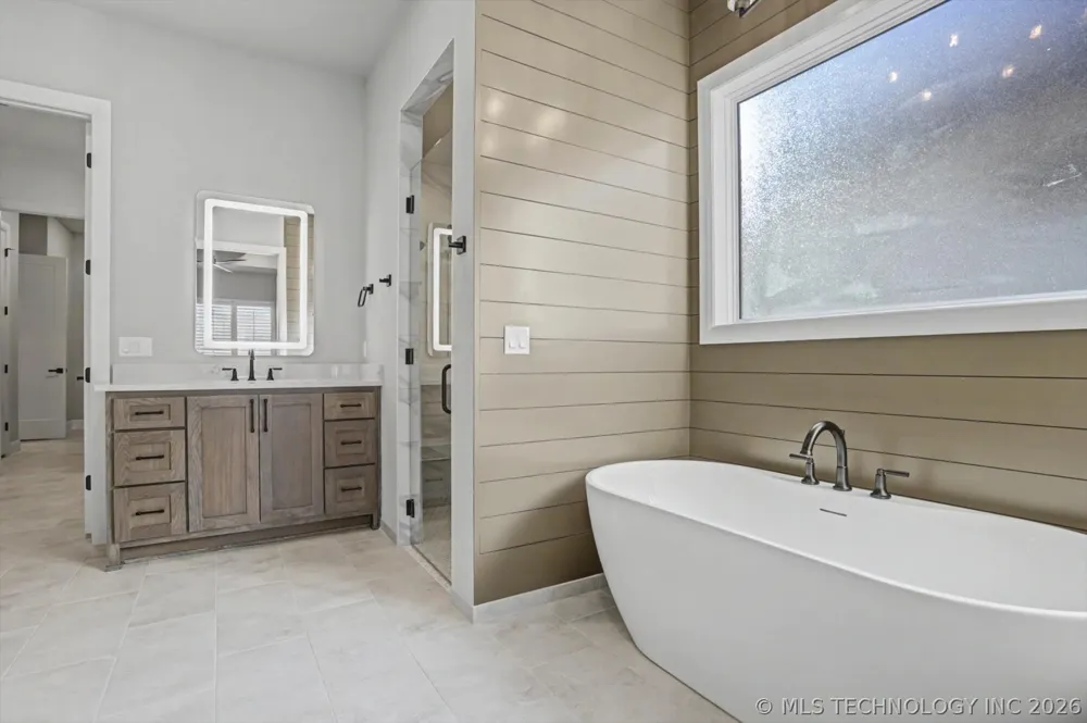 1234 71st Place Broken Arrow, OK 74014