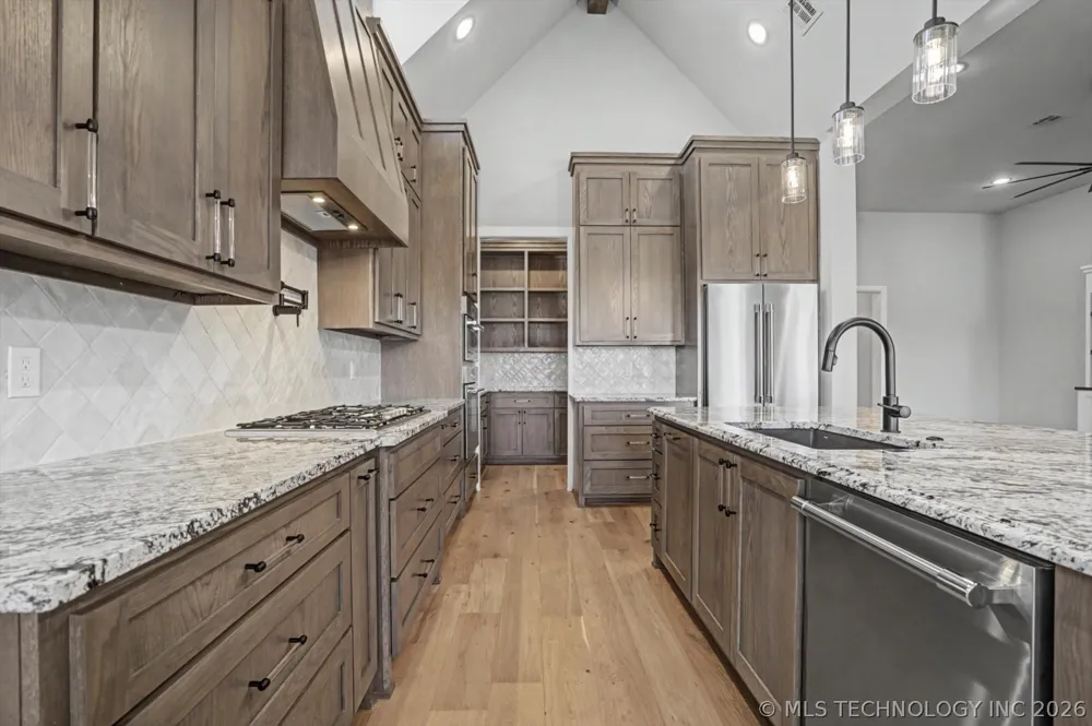 1234 71st Place Broken Arrow, OK 74014