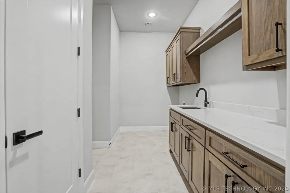 1234 71st Place Broken Arrow, OK 74014