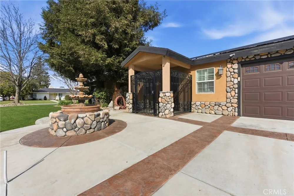 6317 Scenic Way Bakersfield, CA 93309