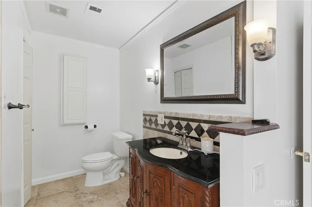 6317 Scenic Way Bakersfield, CA 93309