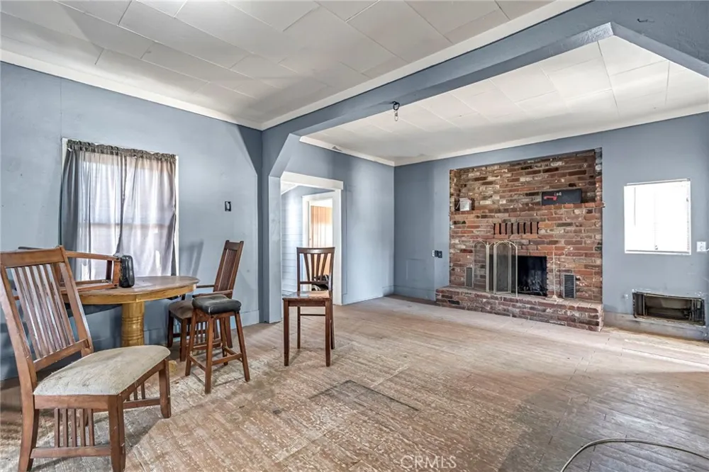 760 Sunnyside Clovis, CA 93611