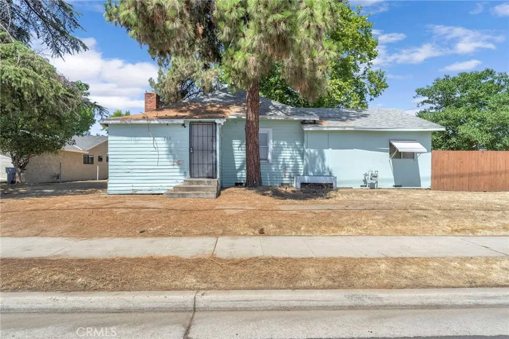 760 Sunnyside Clovis, CA 93611