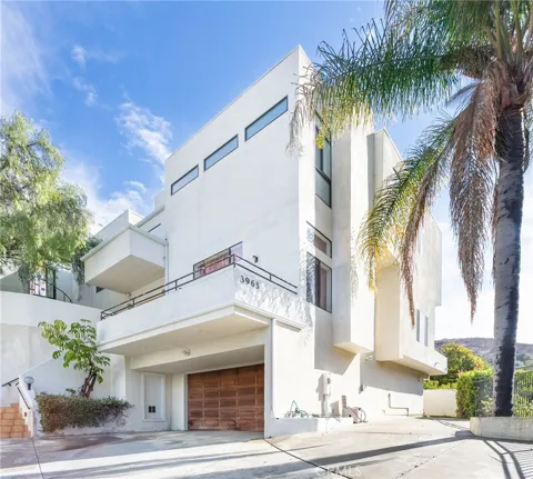 3965 Alta Mesa