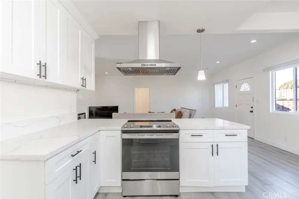 6216 Oak Temple City, CA 91780