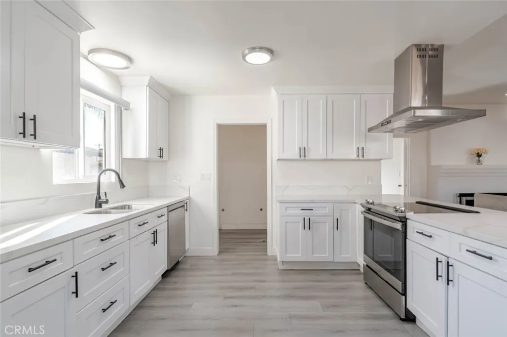 6216 Oak Temple City, CA 91780