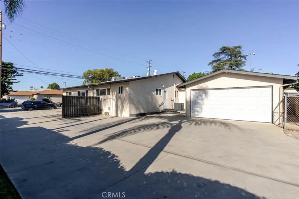 6216 Oak Temple City, CA 91780