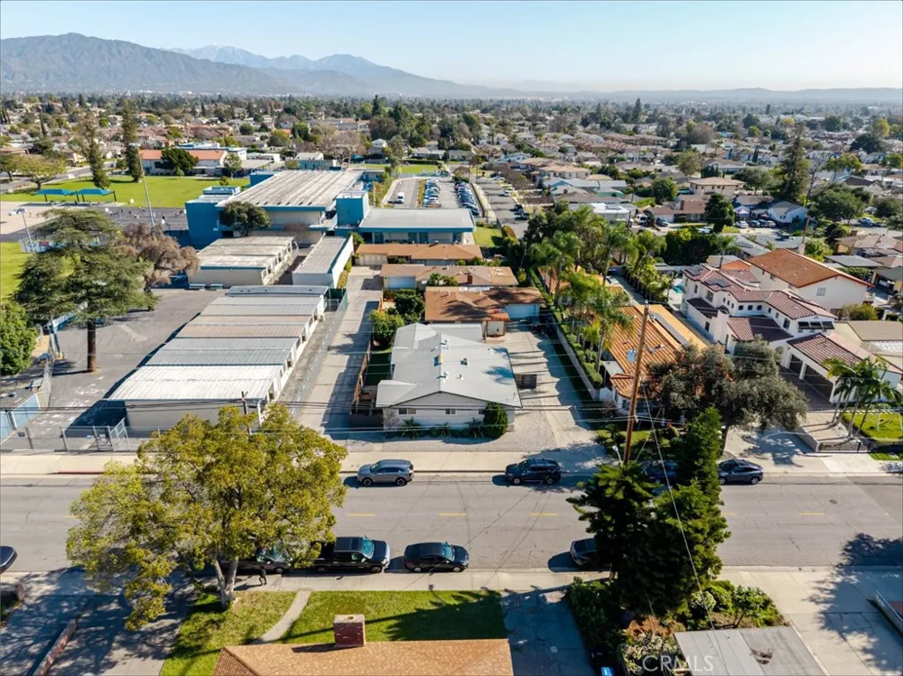 6216 Oak Temple City, CA 91780