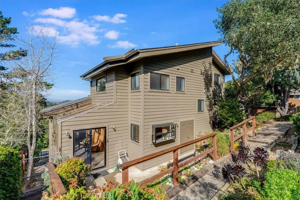 3171 Rogers Drive Cambria, CA 93428