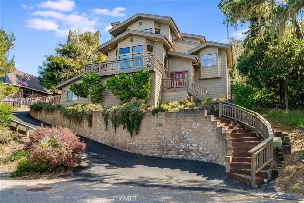 3171 Rogers Drive Cambria, CA 93428