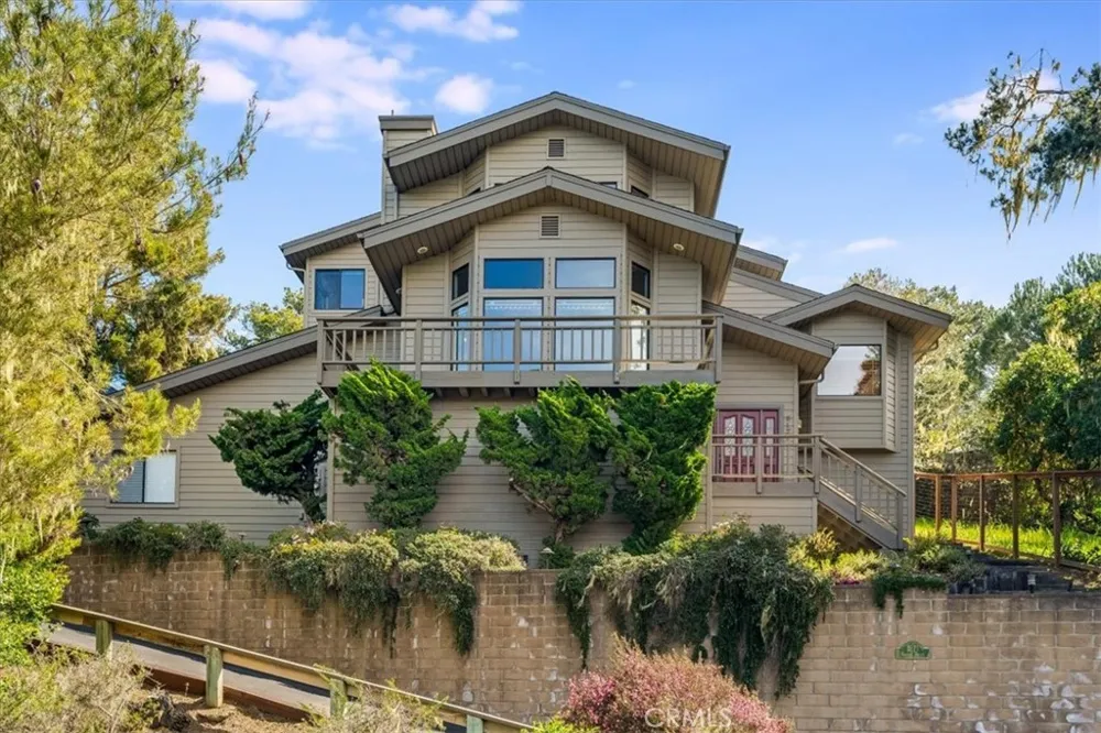 3171 Rogers Drive Cambria, CA 93428