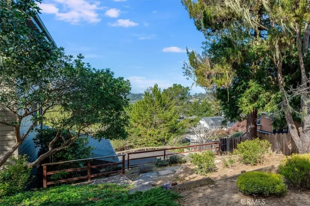3171 Rogers Drive Cambria, CA 93428