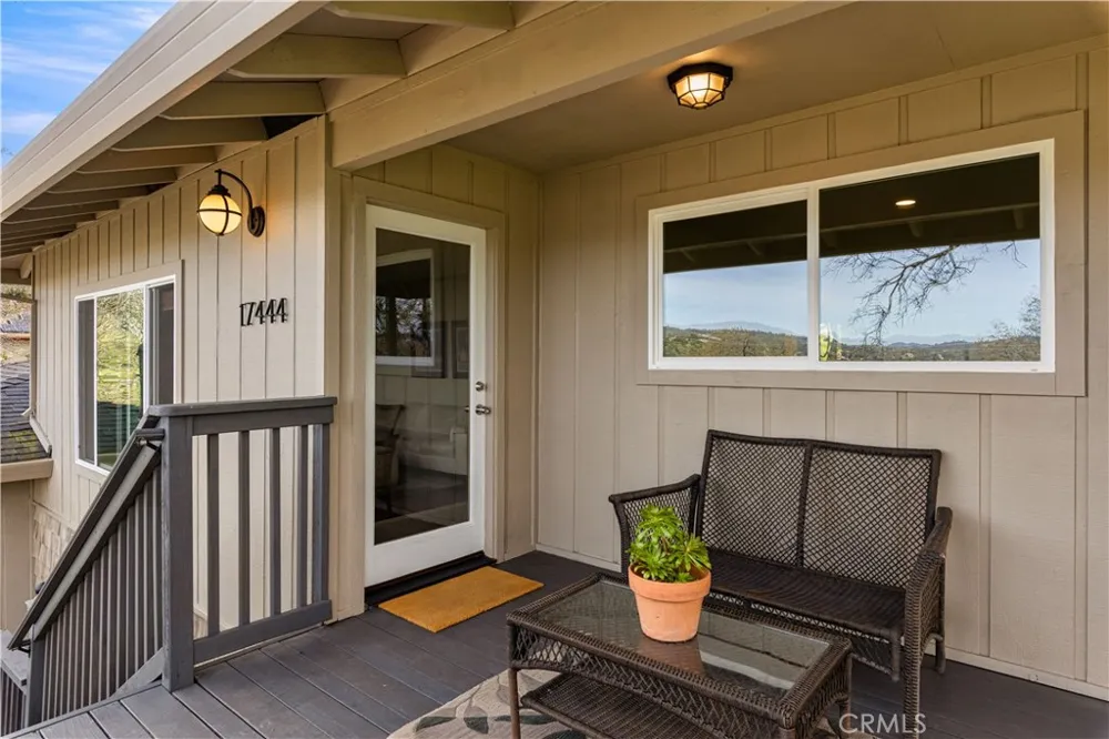 17444 Meadow View Drive Hidden Valley Lake, CA 95467