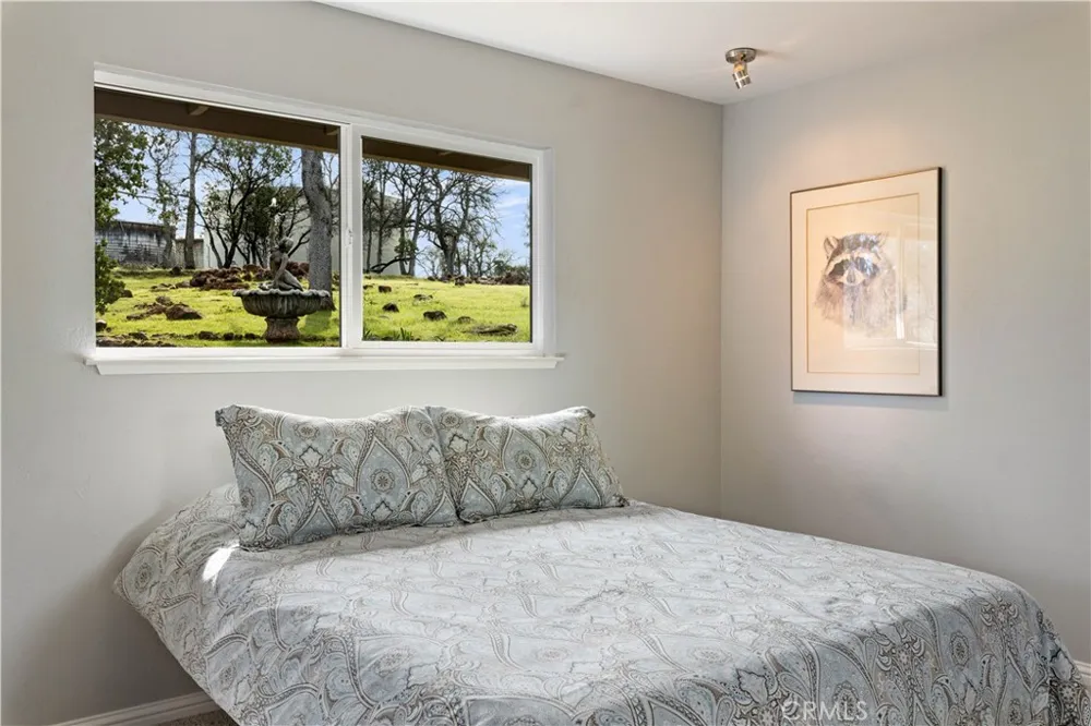 17444 Meadow View Drive Hidden Valley Lake, CA 95467
