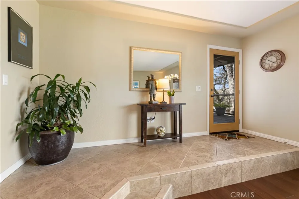 17444 Meadow View Drive Hidden Valley Lake, CA 95467