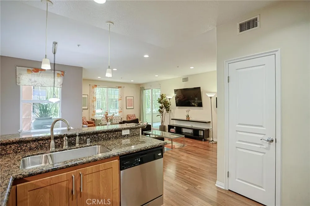 12688 Chapman Avenue #3112 Garden Grove, CA 92840
