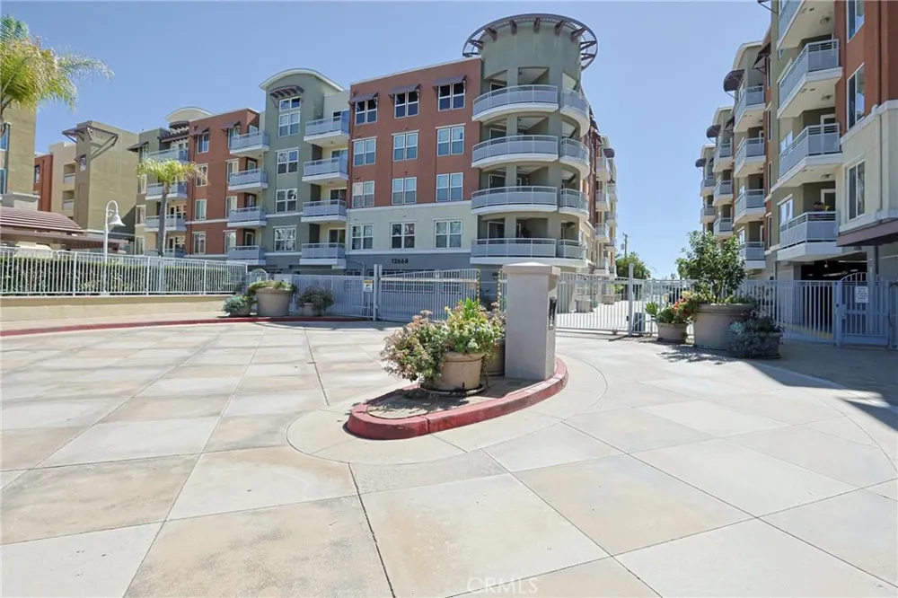 12688 Chapman Avenue #3112 Garden Grove, CA 92840