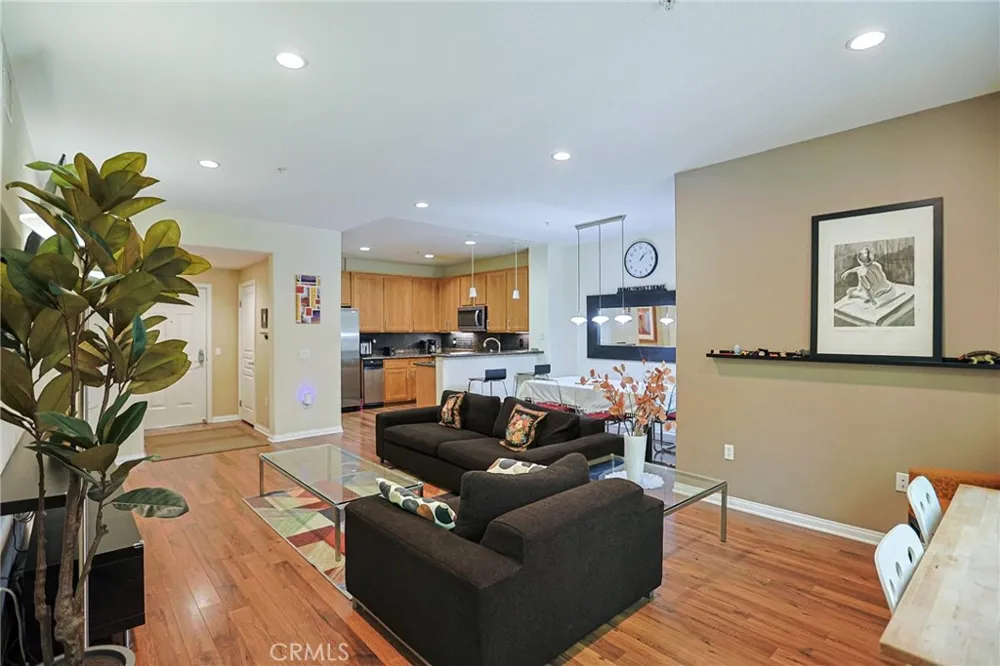 12688 Chapman Avenue #3112 Garden Grove, CA 92840