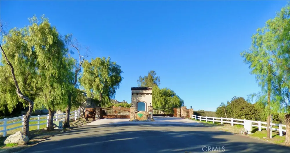 23016 Sky Mesa Road Homeland, CA 92548