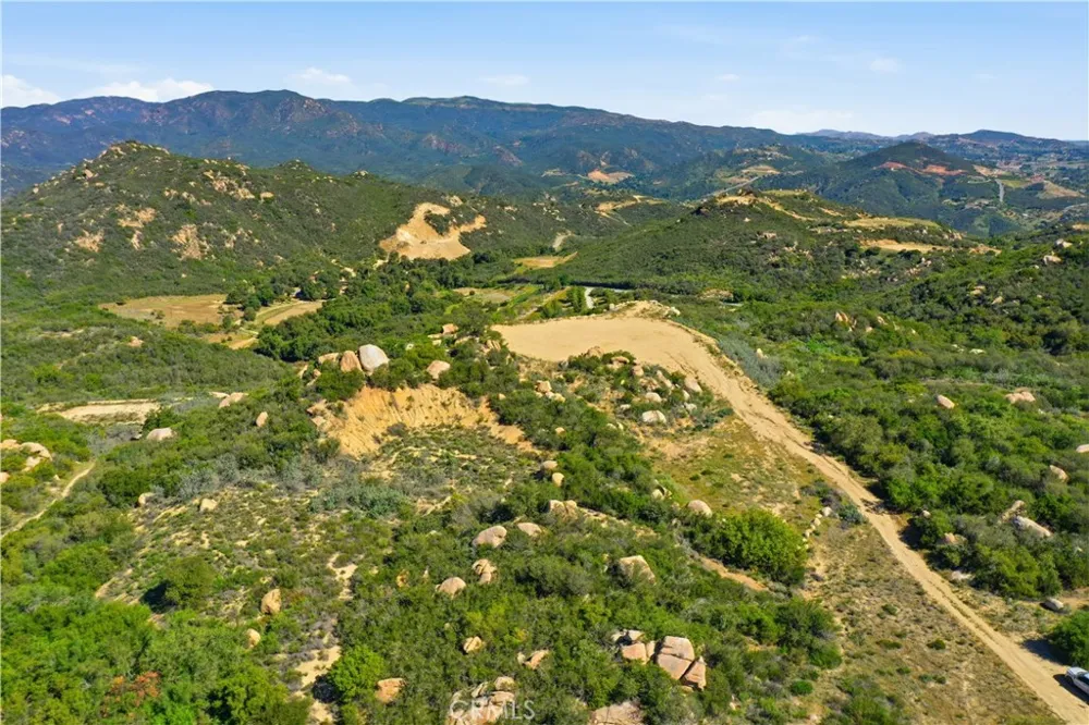 41591 Corte Vista Gusta Murrieta, CA 92562