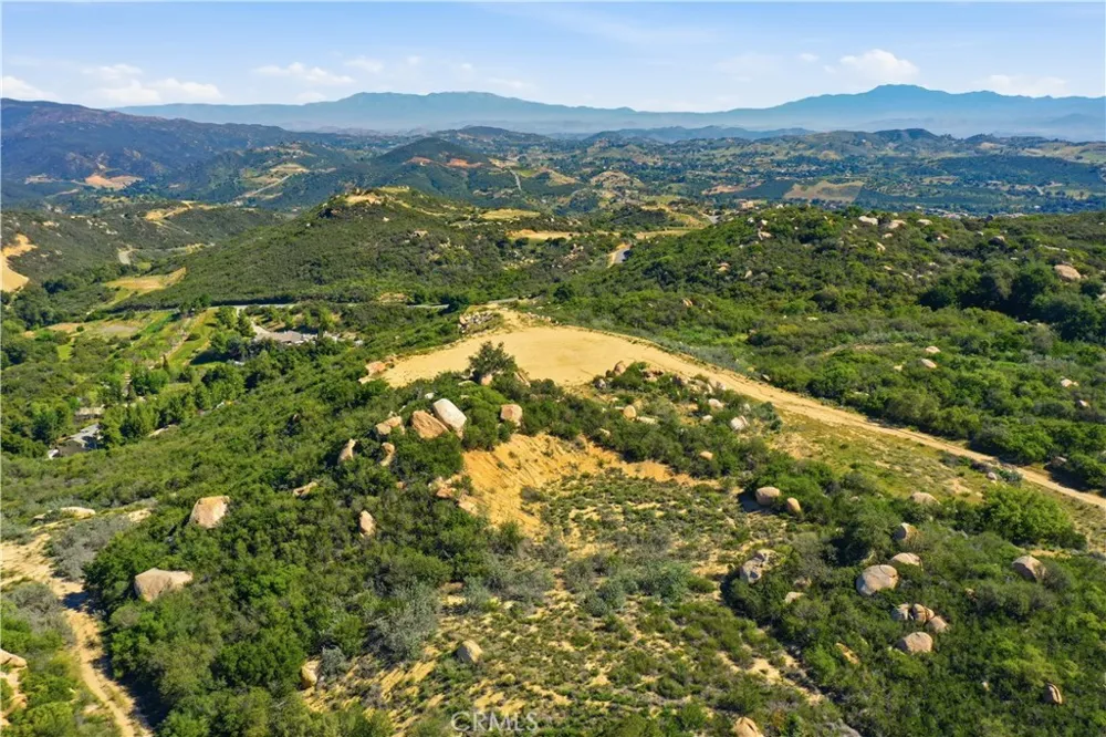 41591 Corte Vista Gusta Murrieta, CA 92562