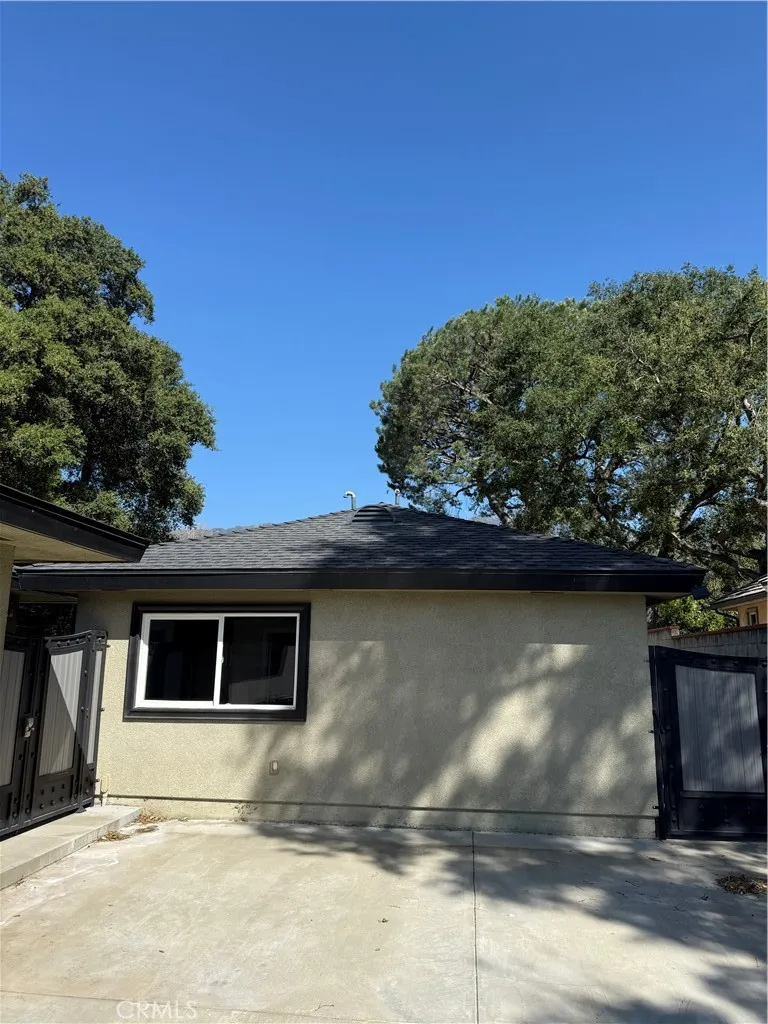 1147 Lemon Monrovia, CA 91016