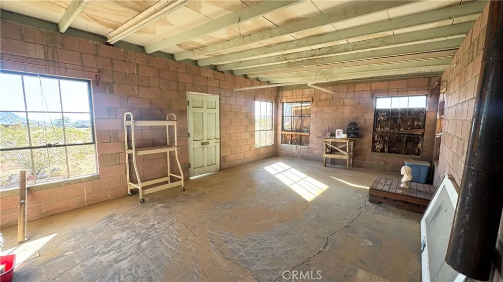 56172 Cone Boulevard Landers, CA 92285