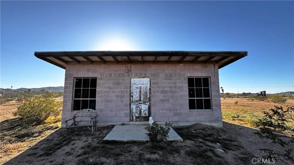 56172 Cone Boulevard Landers, CA 92285