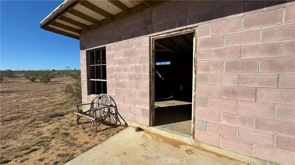 56172 Cone Boulevard Landers, CA 92285