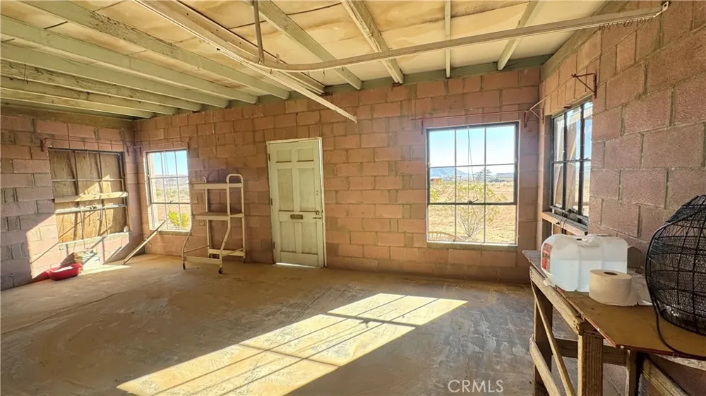 56172 Cone Boulevard Landers, CA 92285