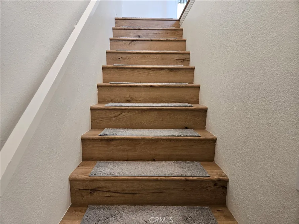 11311 Tampa Avenue #46 Porter Ranch, CA 91326