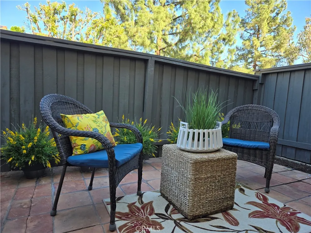 11311 Tampa Avenue #46 Porter Ranch, CA 91326