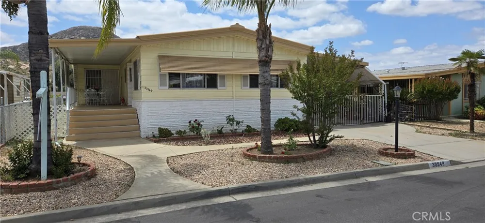 30949 Palmetto Palm Avenue Homeland, CA 92548