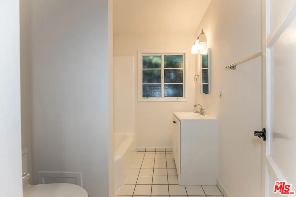 437 Swarthmore Avenue Pacific Palisades, CA 90272