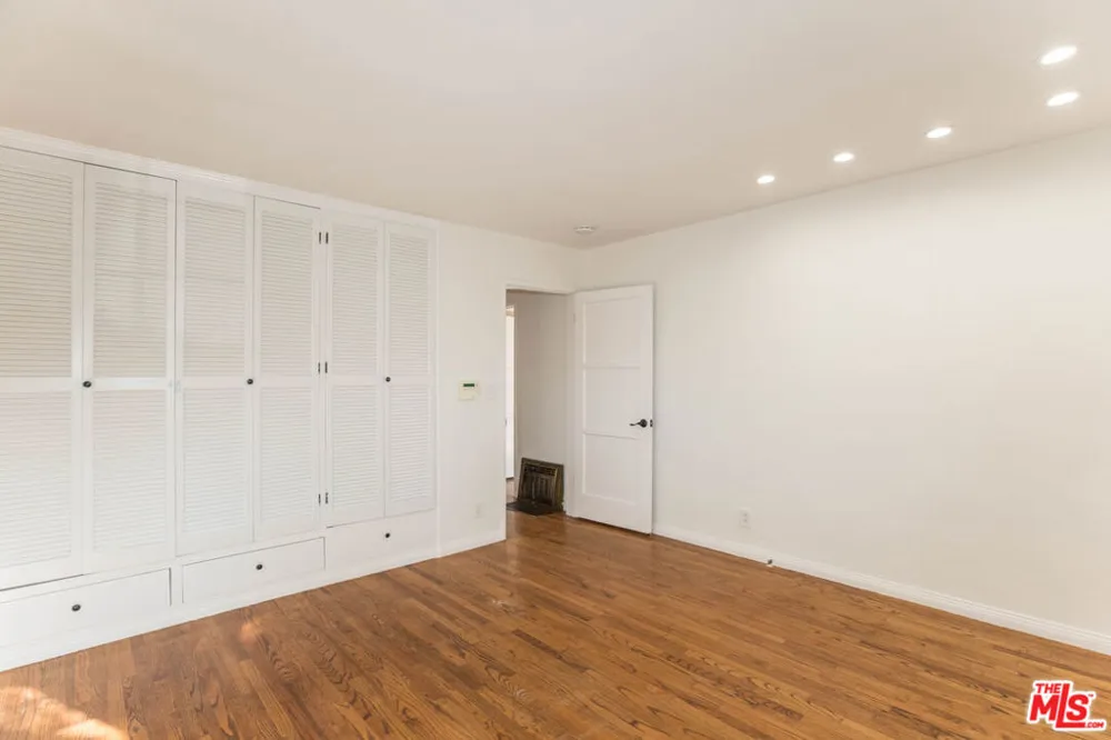 437 Swarthmore Avenue Pacific Palisades, CA 90272