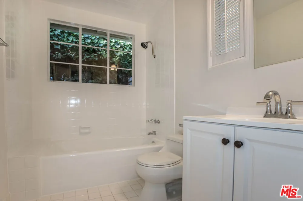 437 Swarthmore Avenue Pacific Palisades, CA 90272