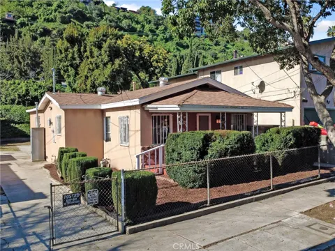 240 Avenue 49