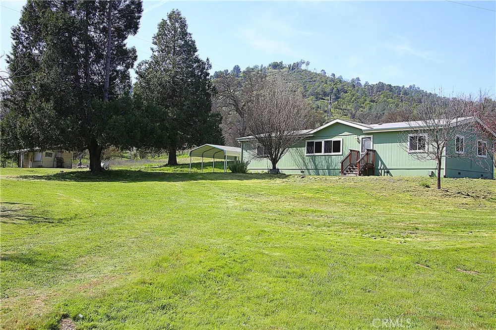 4107 Old Highway Mariposa, CA 95338