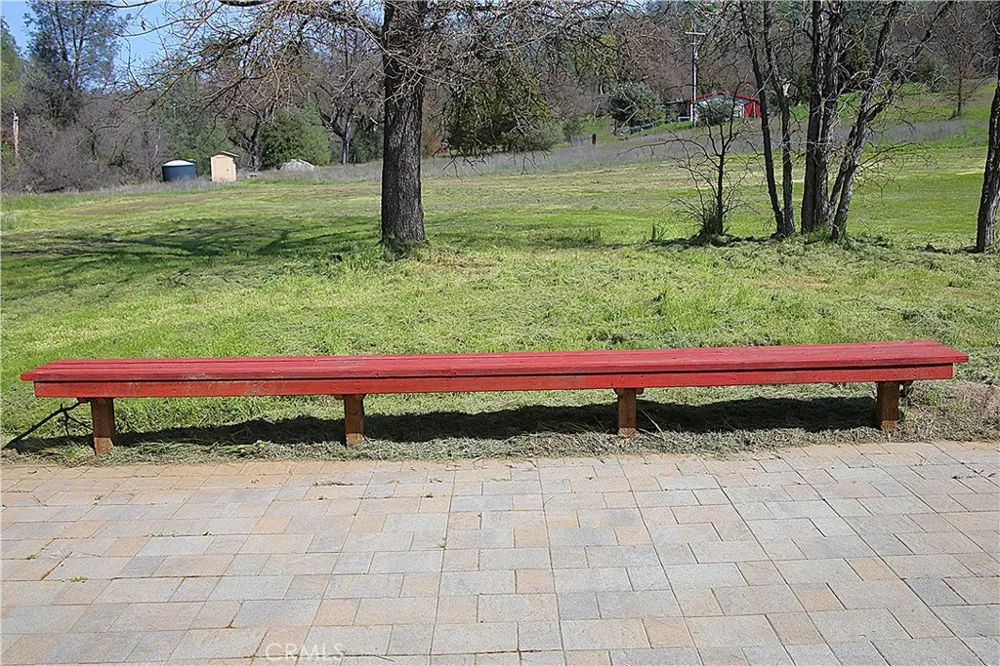 4107 Old Highway Mariposa, CA 95338