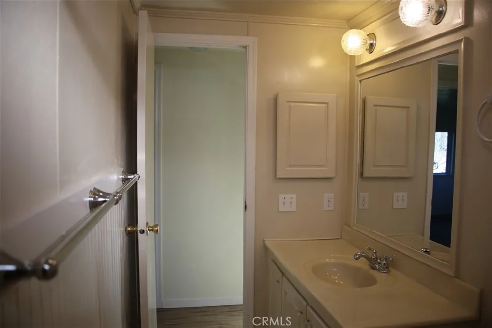4107 Old Highway Mariposa, CA 95338