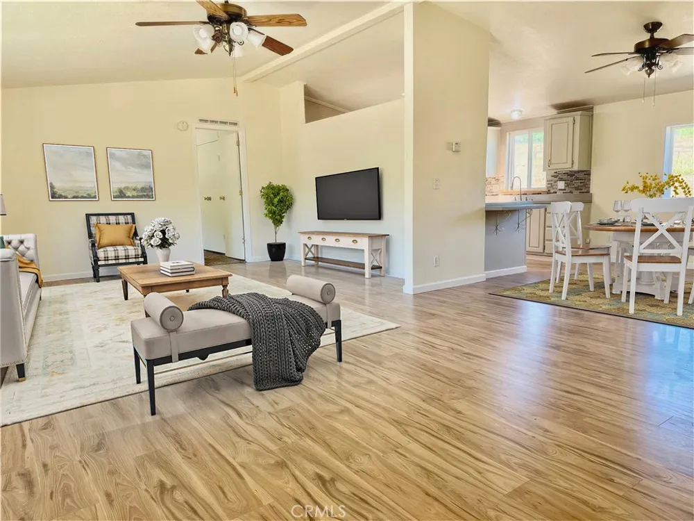 4107 Old Highway Mariposa, CA 95338