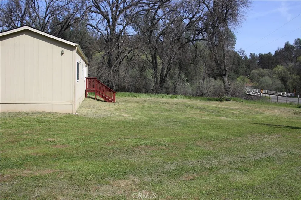 4107 Old Highway Mariposa, CA 95338