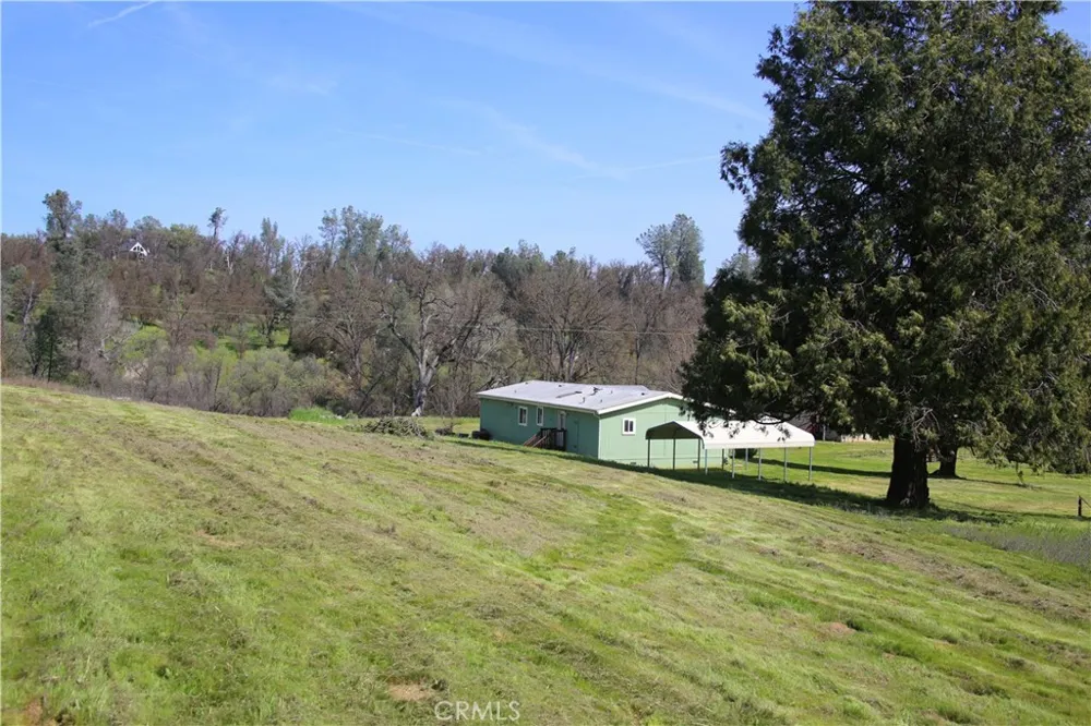 4107 Old Highway Mariposa, CA 95338