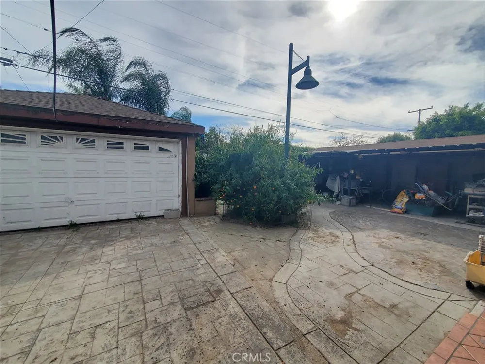 3332 Marine Avenue Gardena, CA 90249