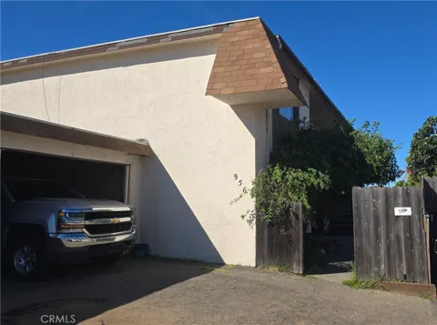 956 S 13th Street