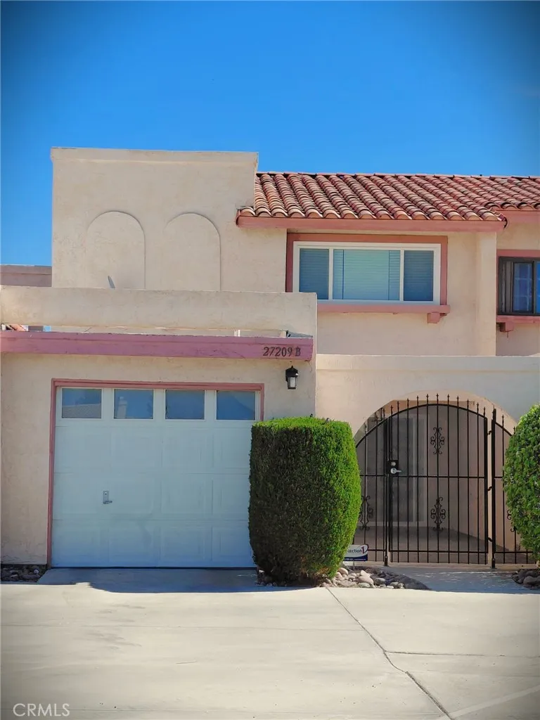 27209 Outrigger #B Helendale, CA 92342